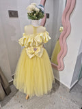 Glowing Yellow Gown