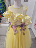 Glowing Yellow Gown